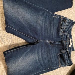 27 KanCan Mid Rise Skinny